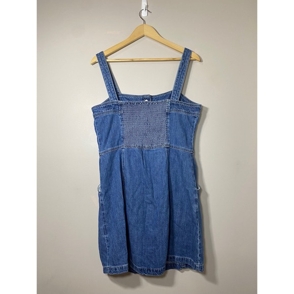 LEVIS Denim Fiorella Overalls Dress Women LARGE Button Front Smocked Back Pocket - Picture 2 of 5